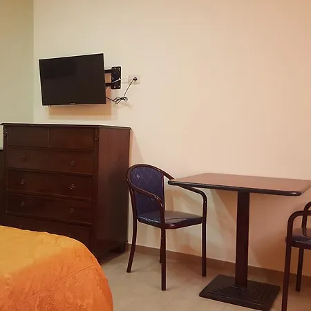 La Vela Hotel 3*